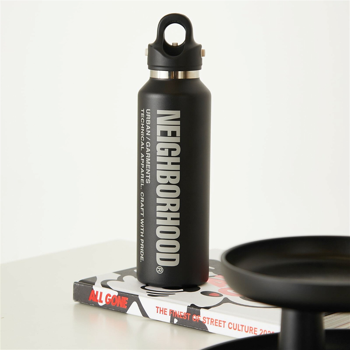 Neighborhood x Revomax Vacuum Insulated Bottle 20Oz in Black