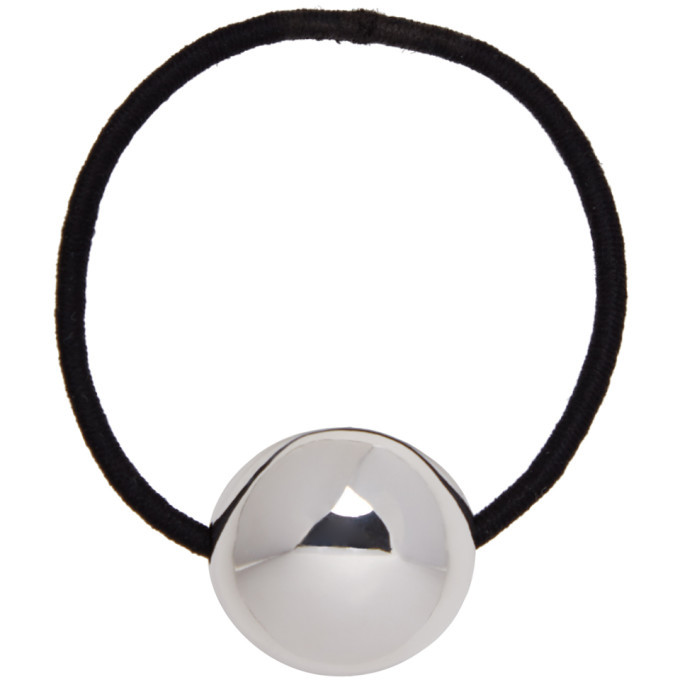 Photo: Saskia Diez Silver Belle No. 1 Hair Tie