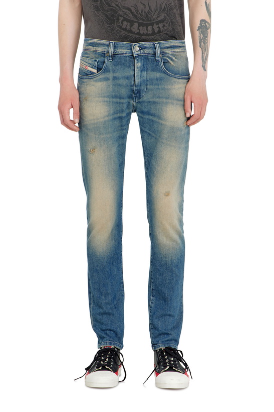 Photo: Diesel Slim Jeans Regular Waist 2019 D-Strukt, Medium blue, Zip fly