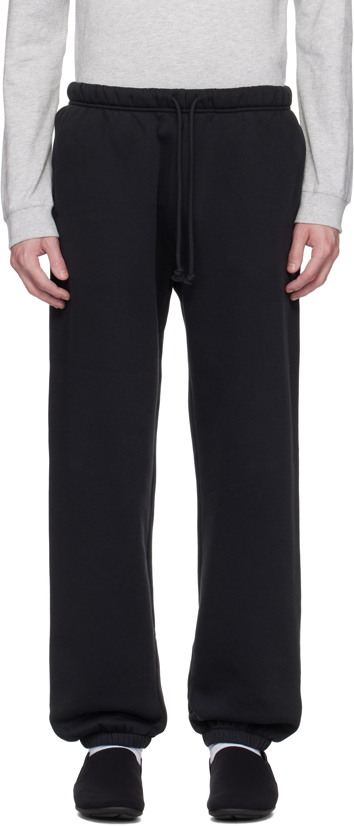 SKIMS Black Fleece Lounge Relaxed Sweatpants