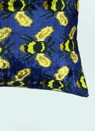 Les-Ottomans Bees Velvet Cushion