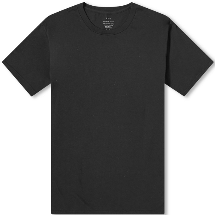 Photo: Save Khaki Men's Supima Crew T-Shirt in Black