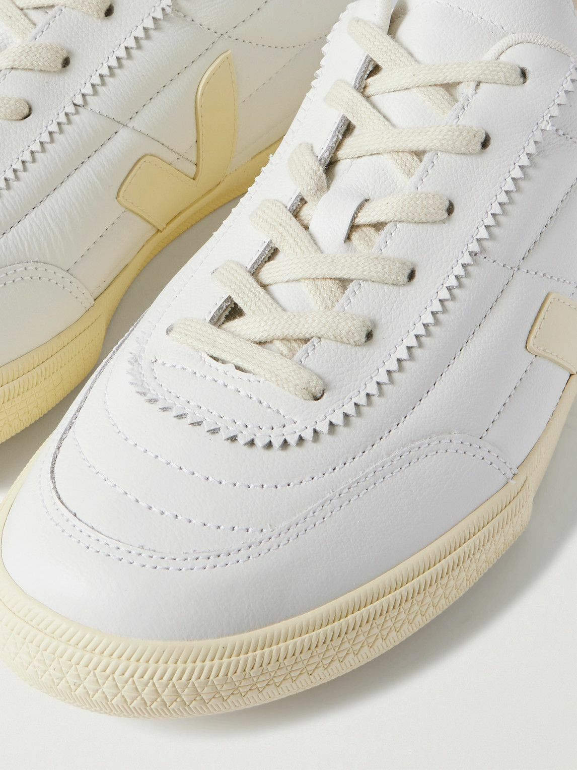 関税なし 送料無料 Panenka Sneakers - Veja - Leather - White PANENKA LEATHER WHITE CALCAIRE | VEJA