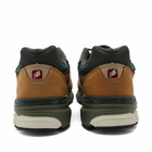 New Balance M990WG3 - Made in USA Sneakers in Brown