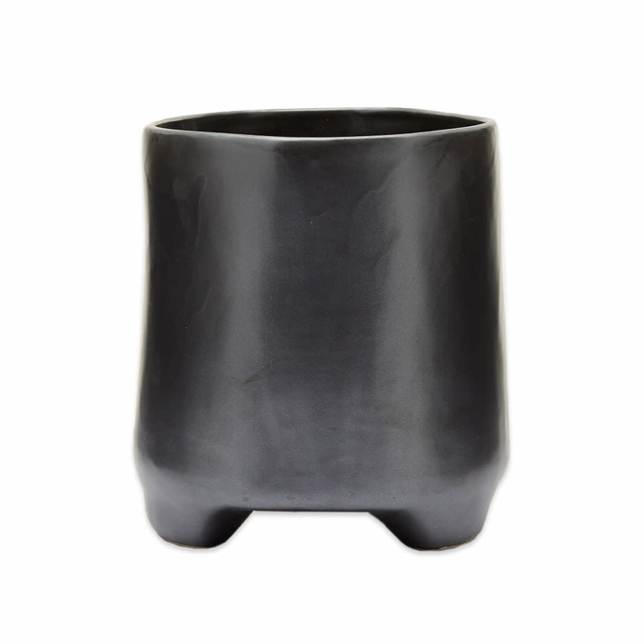 Photo: Ferm Living Esca Pot - Medium in Black
