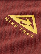 NIKE RUNNING - Element Logo-Print Dri-FIT Jacquard Half-Zip Top - Red - M