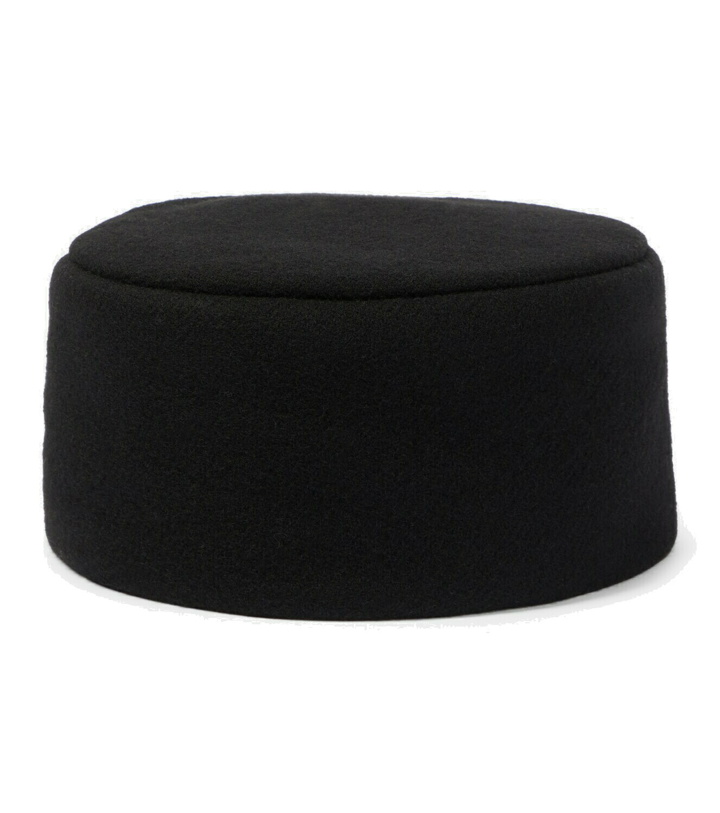 Photo: The Row - Asrid cashmere hat