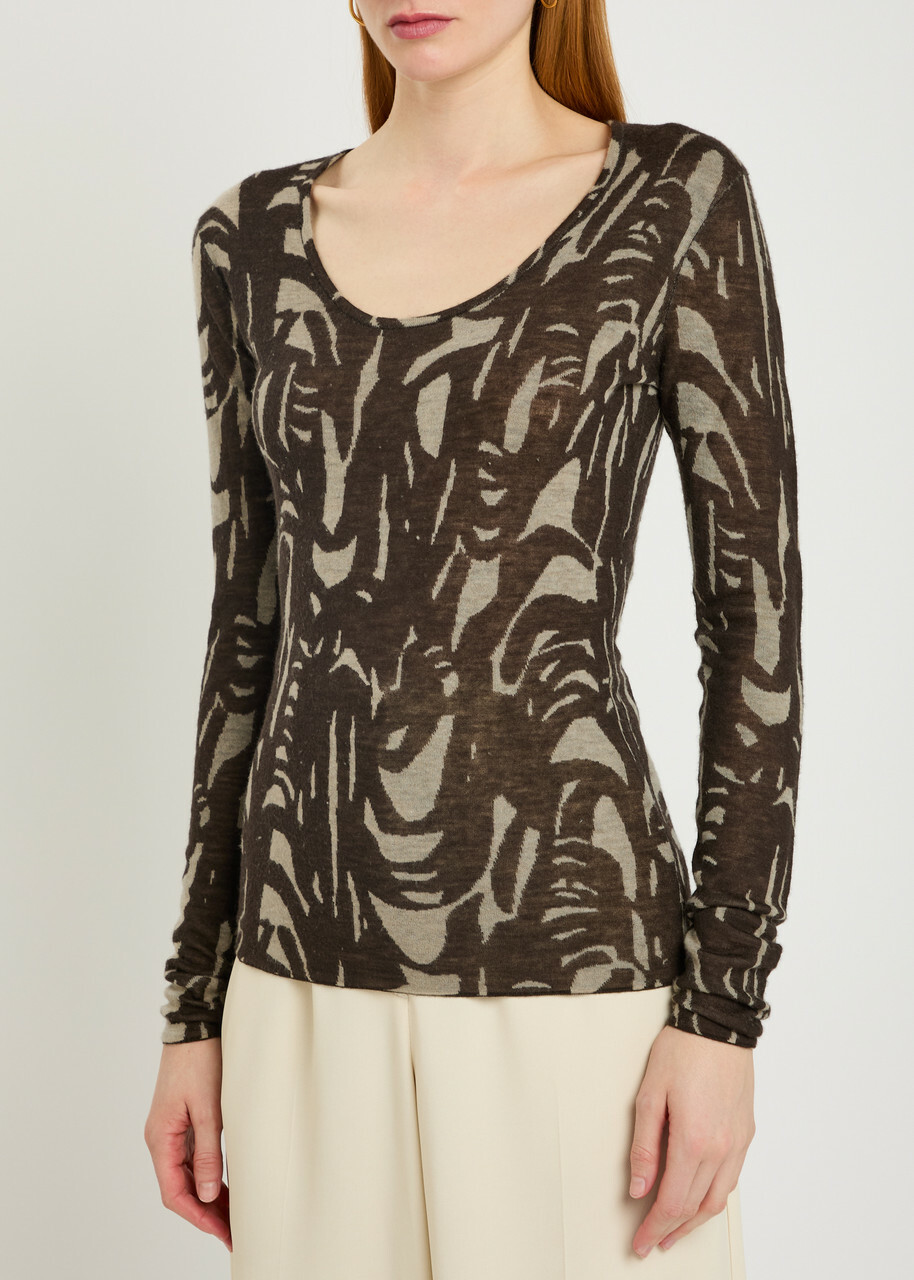 Joseph Villa Patterned Cashmere top Beige