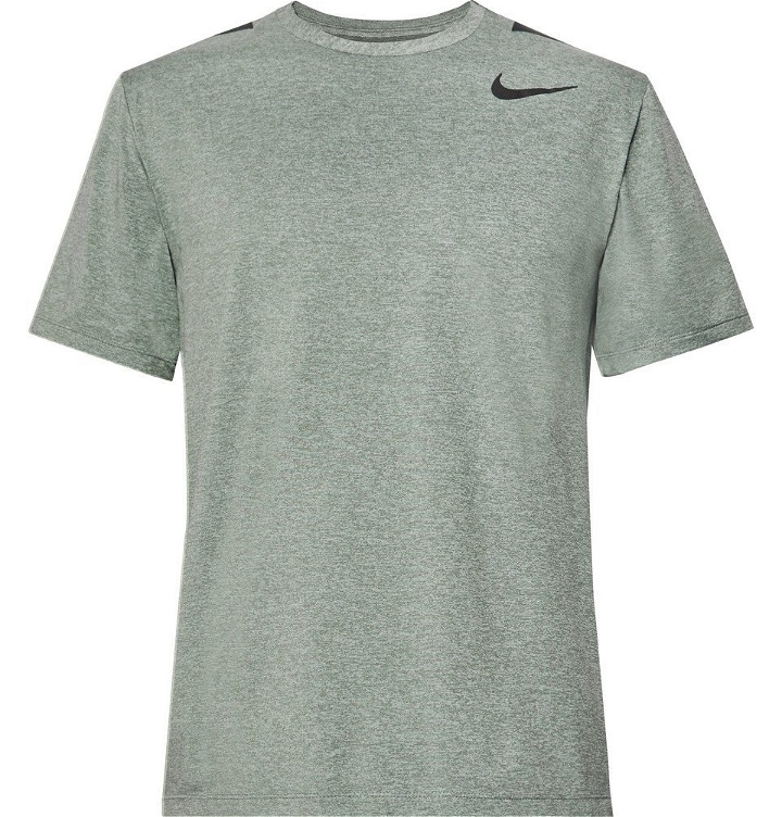 Photo: Nike Training - HyperMax Mélange Dri-FIT T-Shirt - Gray green