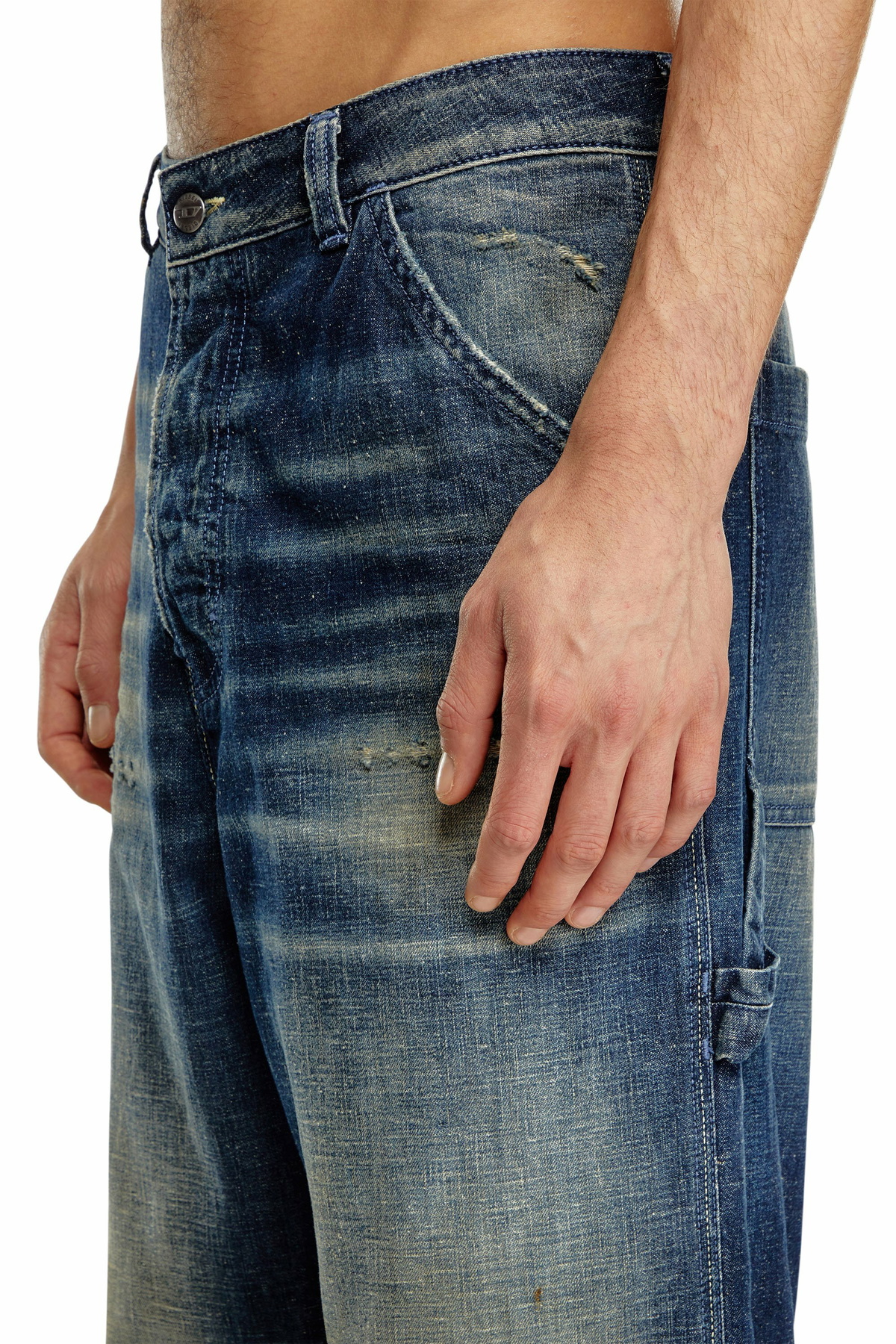 Diesel Relaxed Jeans - D-Livery - Jeans Mens in Blue Diesel