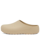 Crocs Classic Energy Clog in Bark