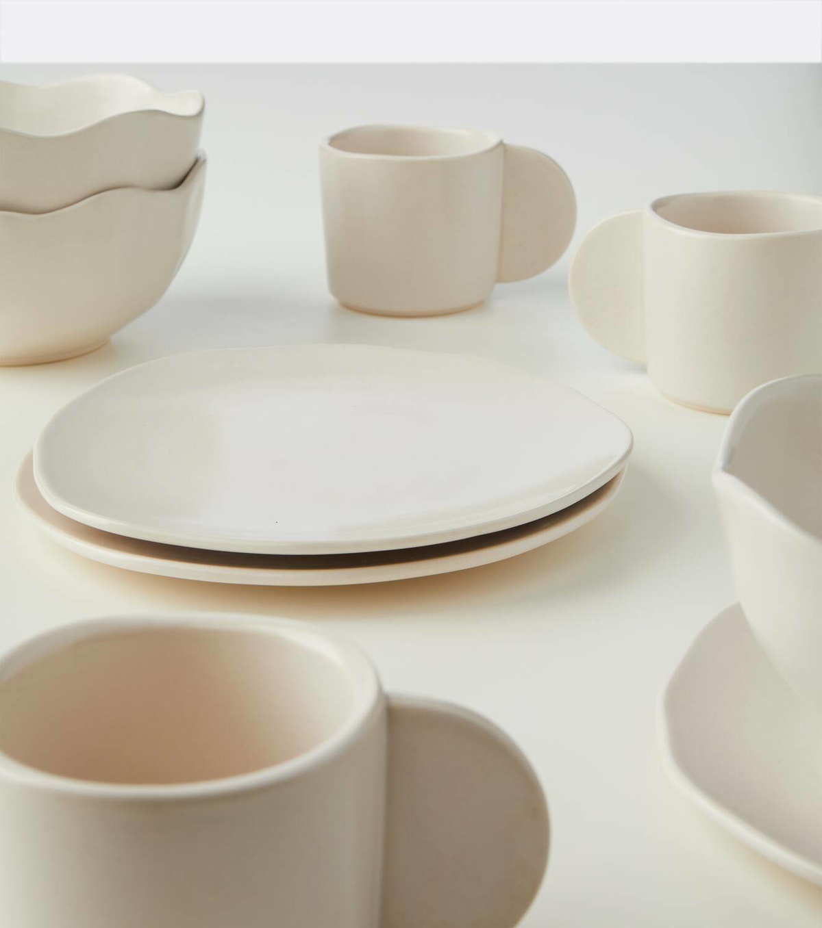 101 Copenhagen Native Breakfast set of 4 cups, bowls, and plates