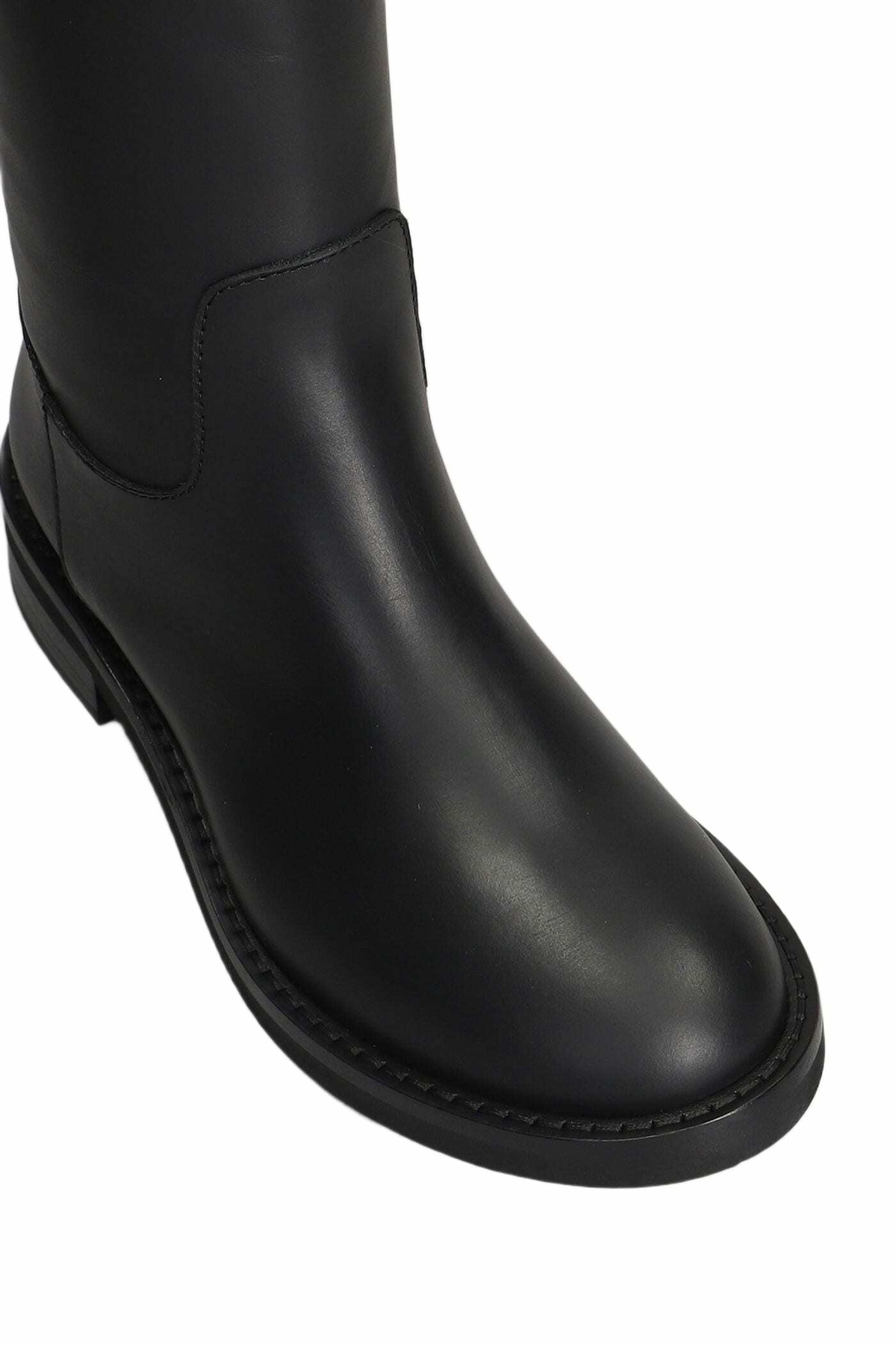Via Roma 15 Low Heels Ankle Boots In Black Leather