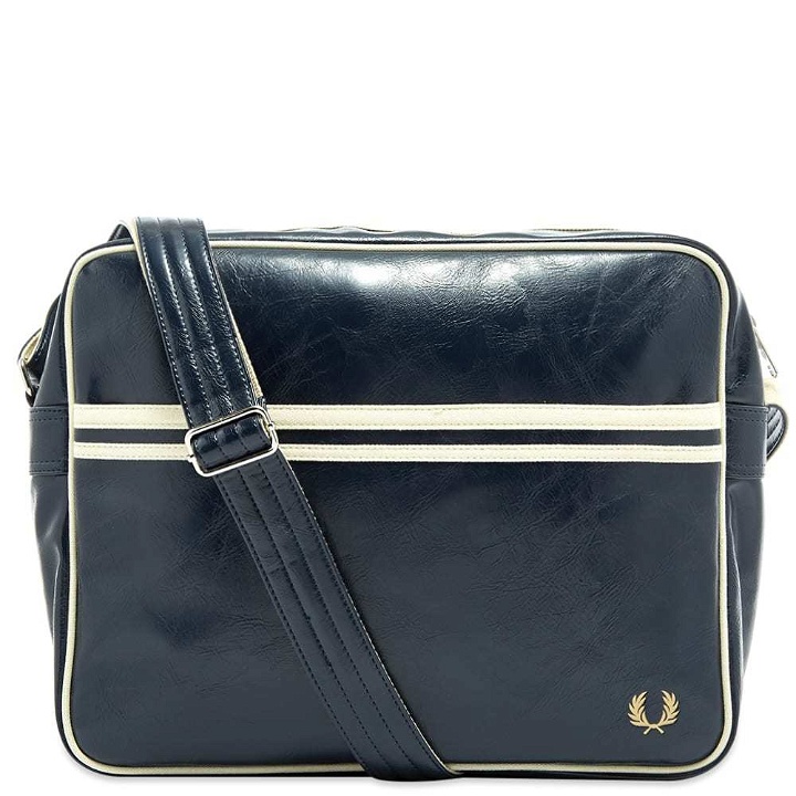 Photo: Fred Perry Authentic Classic Shoulder Bag