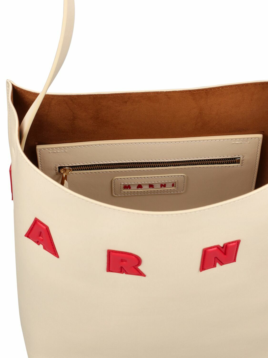 ショルダーバッグ・ポシェット Marni Museo Small Hobo Bag In Tan Leather Small brown leather Museo hobo bag with patches | Marni