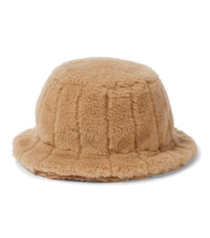 Photo: Gabriela Hearst Moreau wool, silk, and cashmere bucket hat