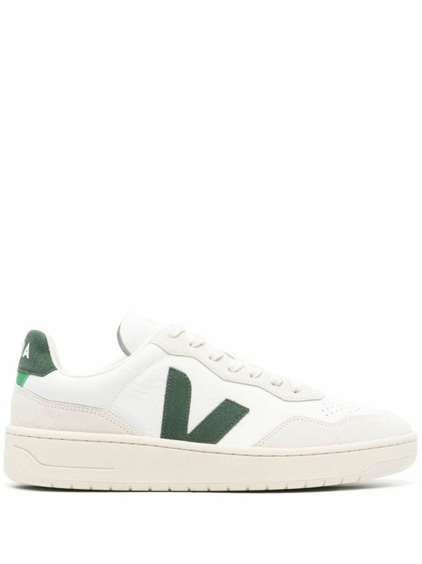 Photo: VEJA V-90 Leather Sneakers