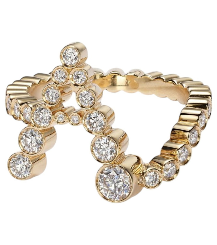 Photo: Sophie Bille Brahe Ensemble 18kt gold ring with diamonds