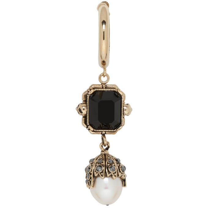 Photo: Alexander McQueen Gold Square Pendant Pearl Earring