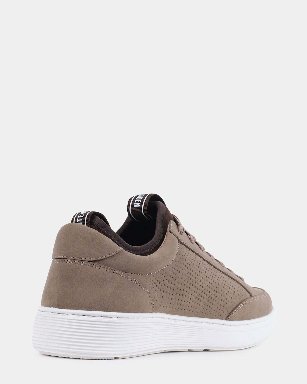 Steve Madden Lazlo Sneakers in Taupe Nubuck