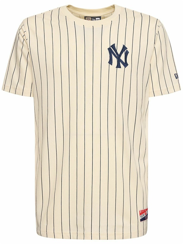 Photo: NEW ERA - Cooperstown New York Yankees T-shirt