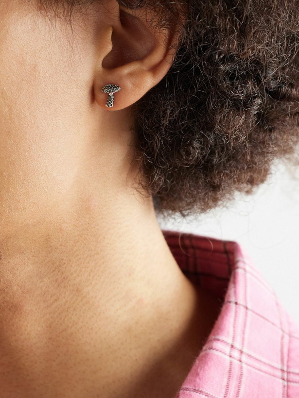 Photo: PATTARAPHAN - Tiny Pavé Shroom 14-Karat White Gold Diamond Single Earring
