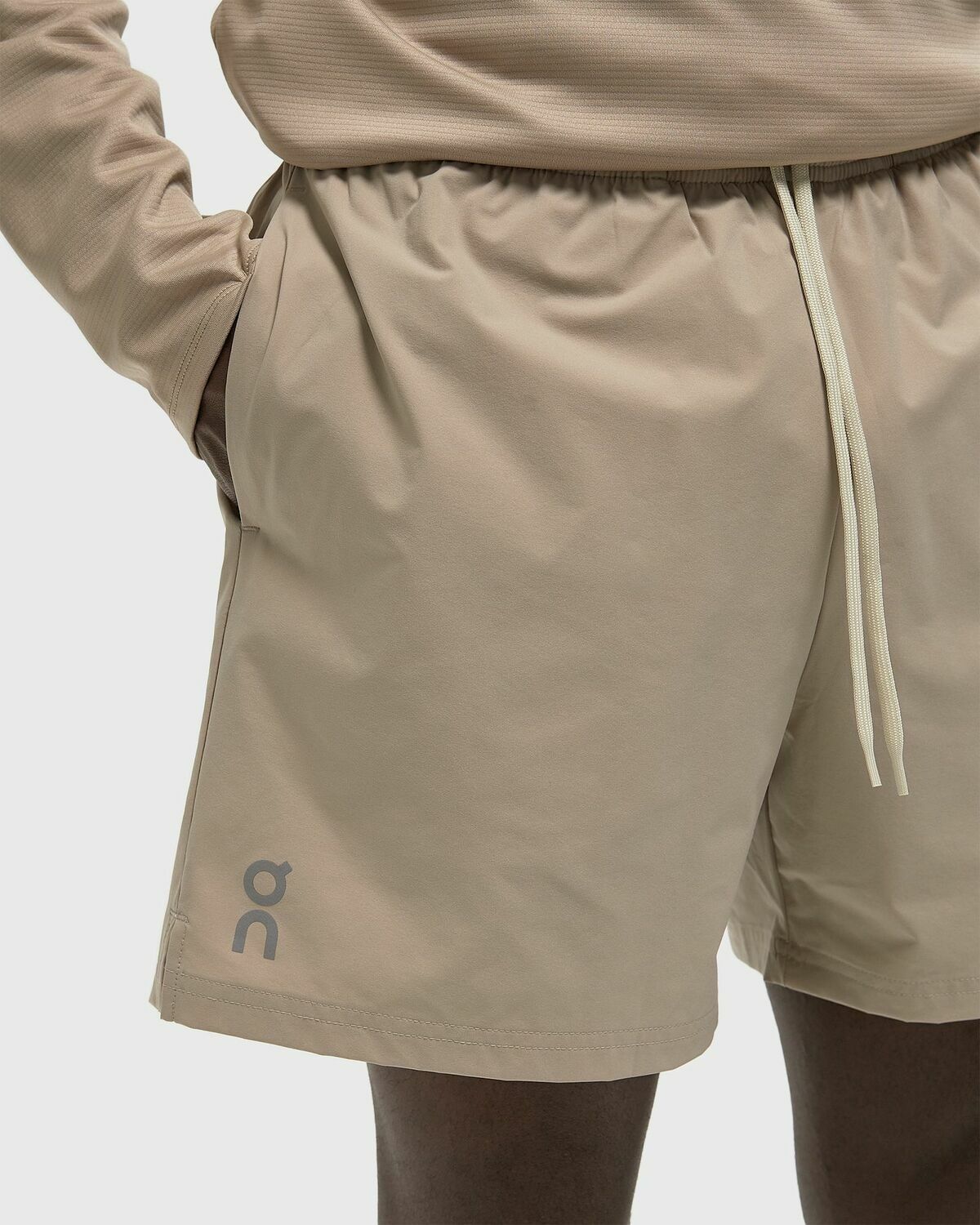 ON "5" Core Shorts Beige Mens Sport & Team Short