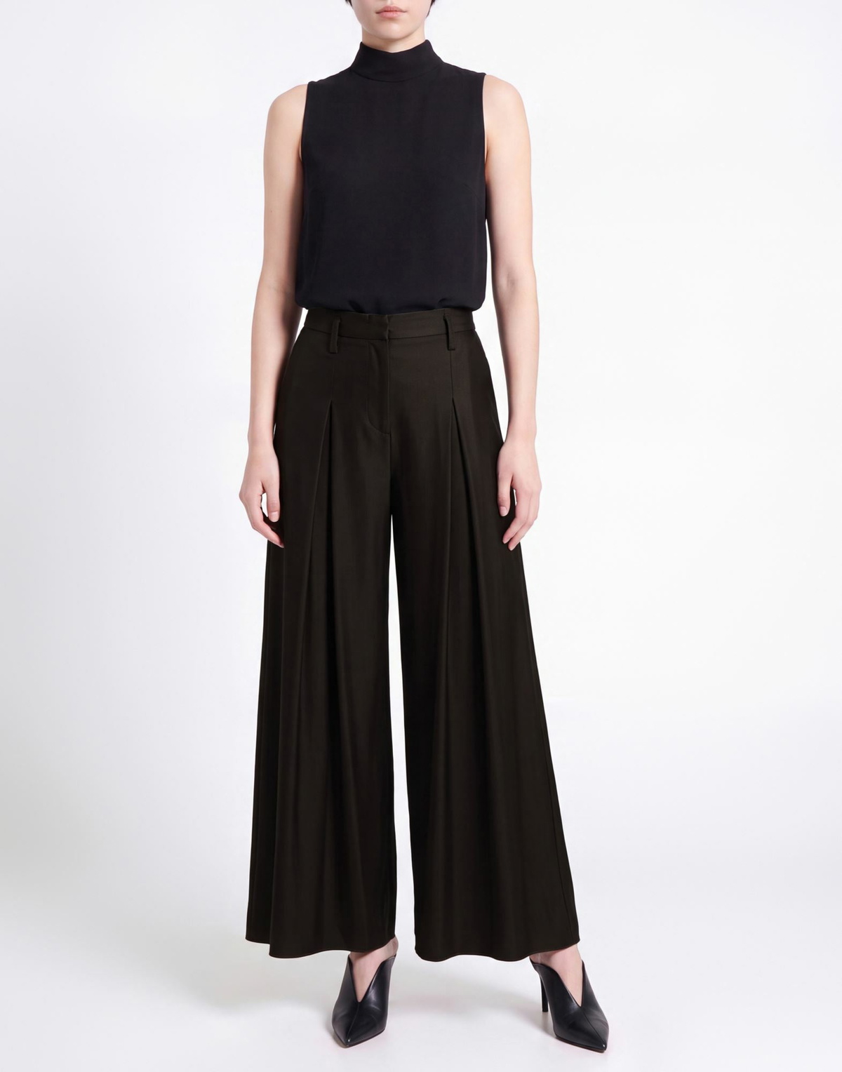Giorgio Armani Womens Pants Dark in Brown