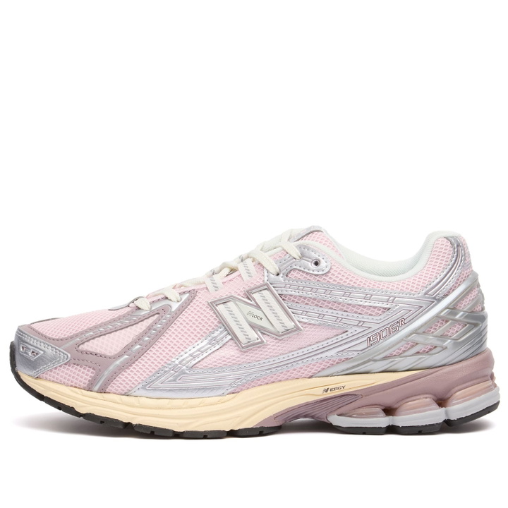 Photo: New Balance 1906R Sneaker in Rose Sugar