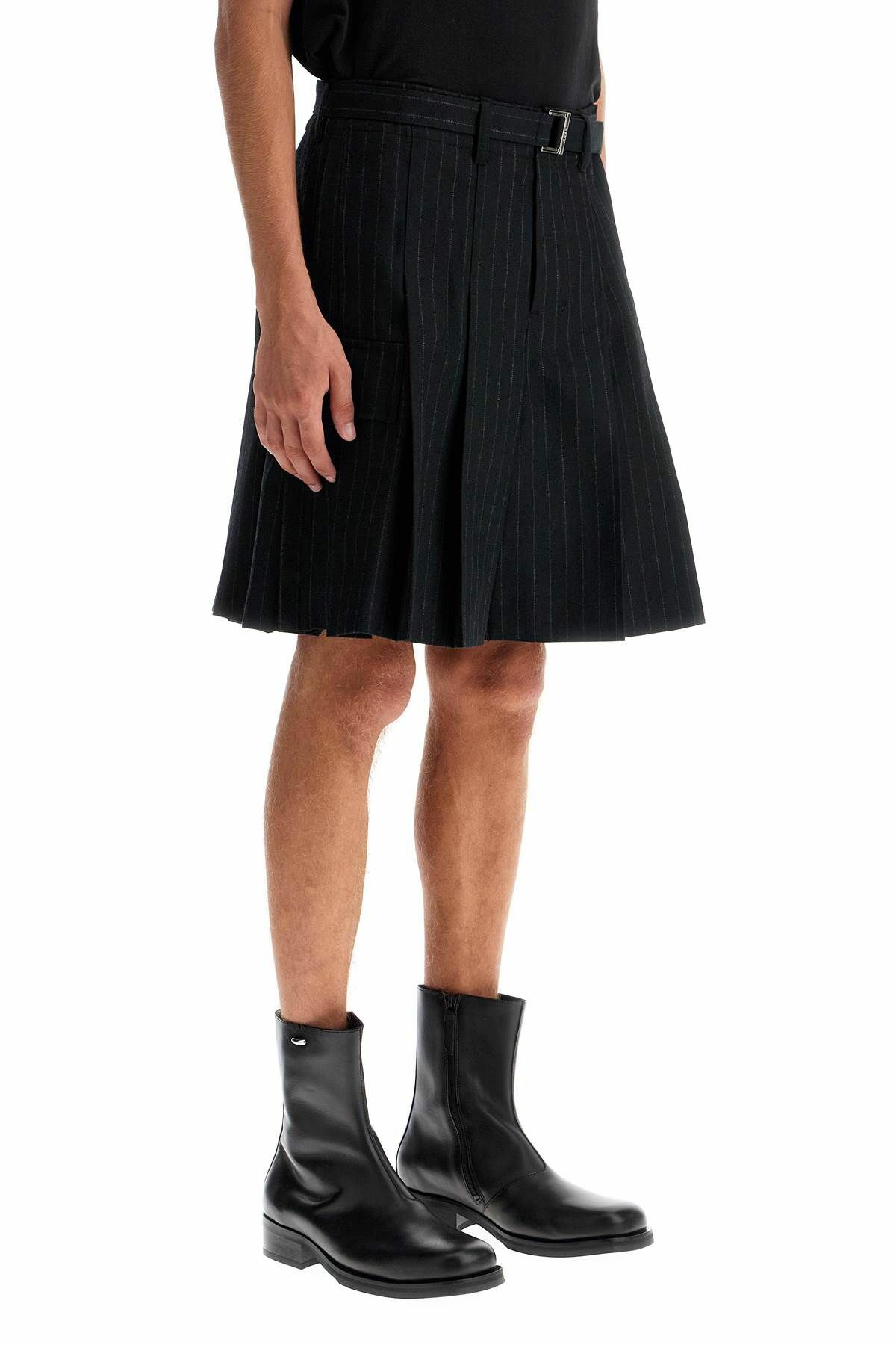 SACAI striped pleated bermuda shorts Black Sacai