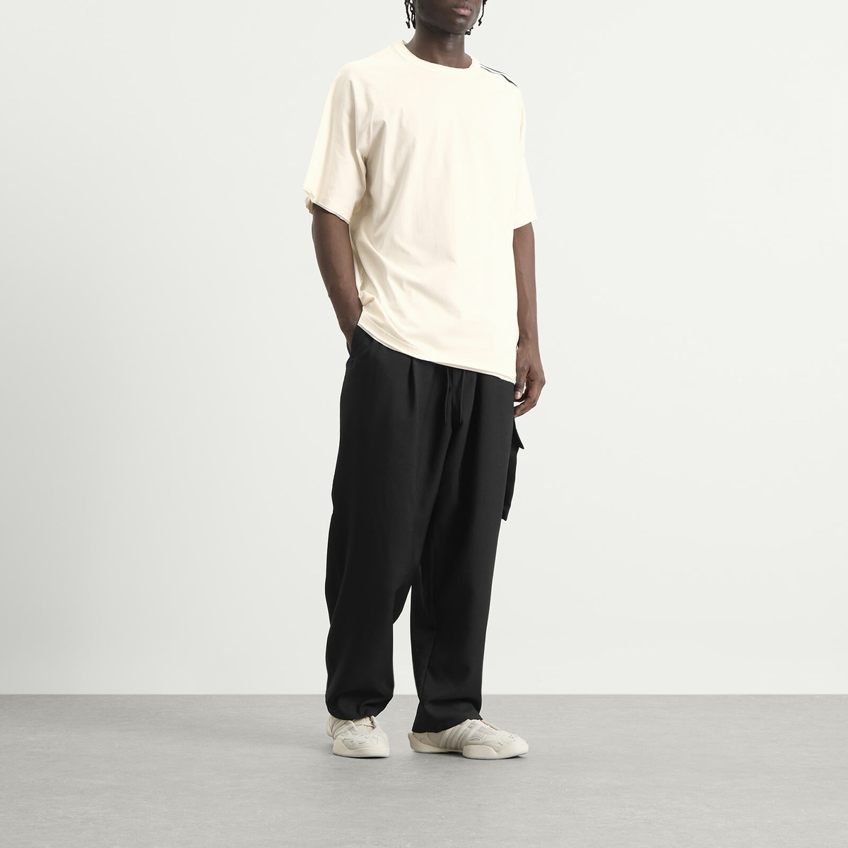 Y-3 Men's Distressed Short Sleeve T-Shirt in Beige