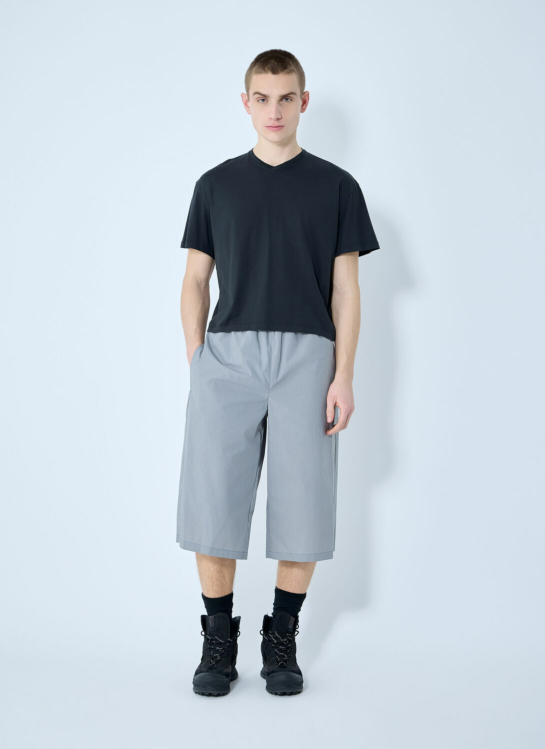 RIER V Neck T-Shirt