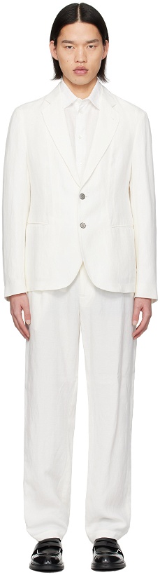 Photo: Emporio Armani Off-White Notched Lapel Suit