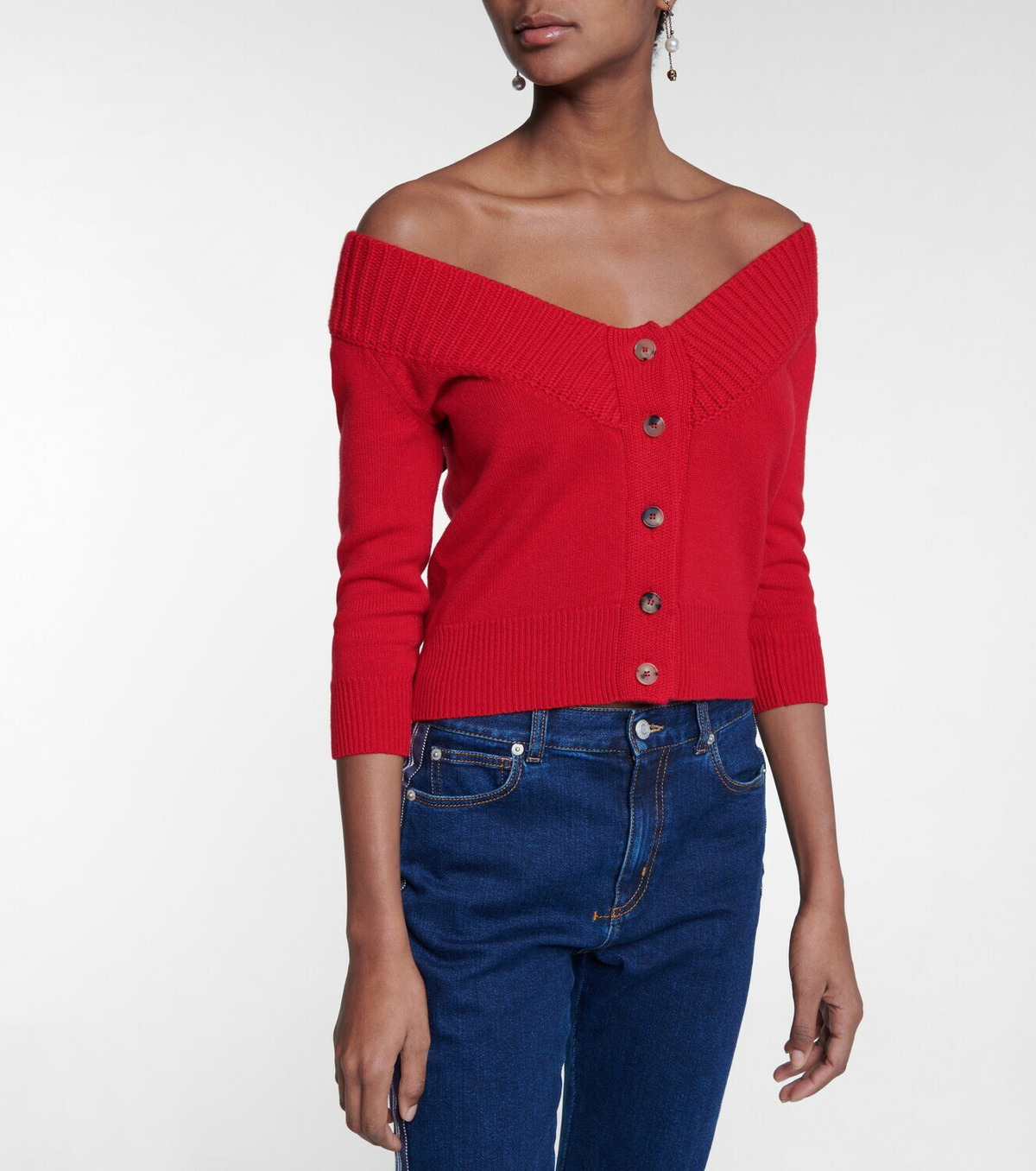 Alexander McQueen Off-shoulder cashmere cardigan Alexander Alexander McQueen Off-shoulder cashmere cardigan Alexander