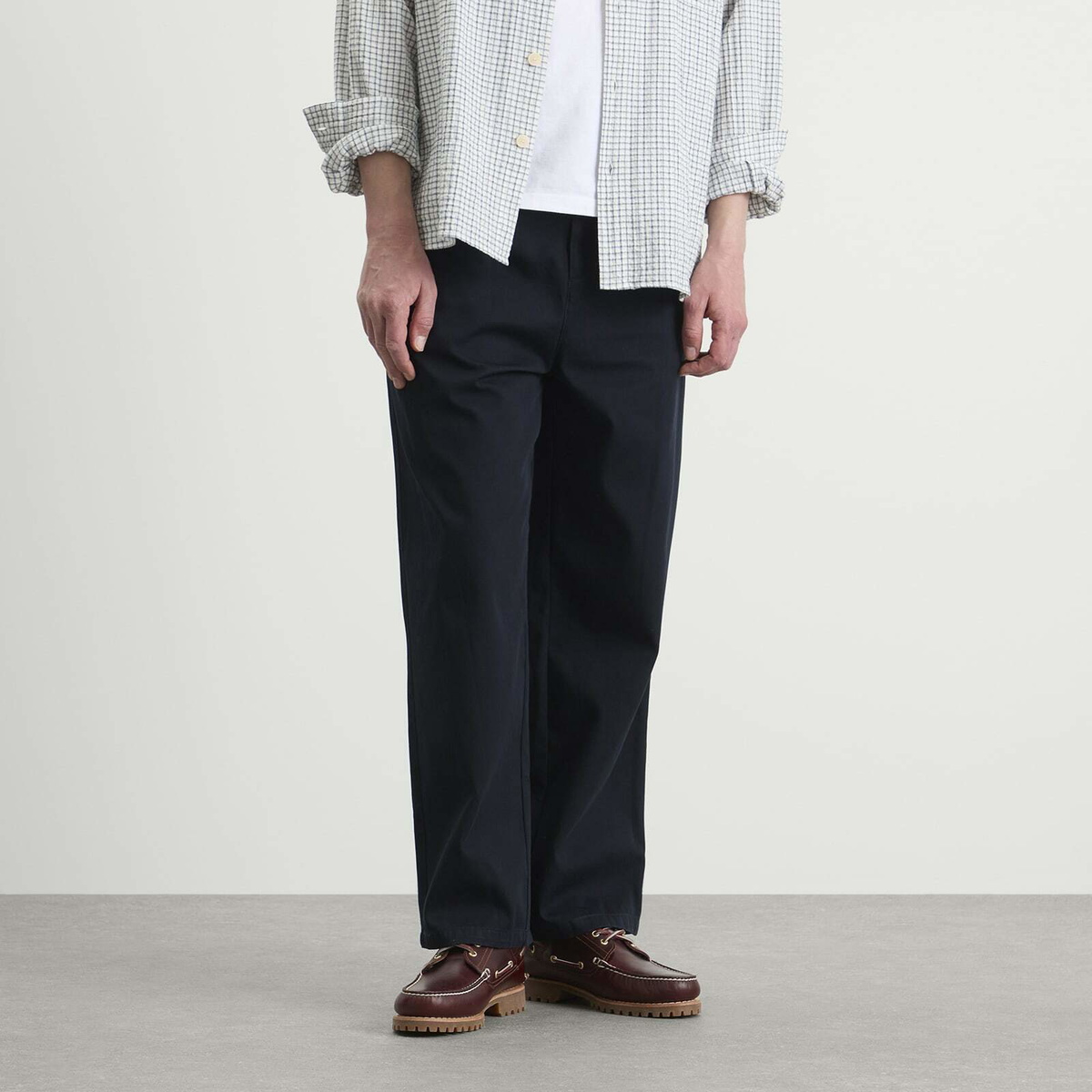 A.P.C. Men's Ricky Double Pleat Chinos in Dark Navy