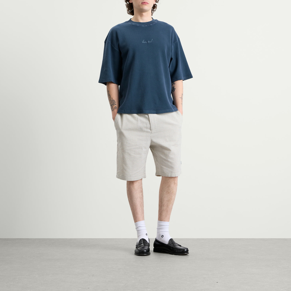 Bound Men's Acid Wash Organic Waffle T-Shirt in Navy