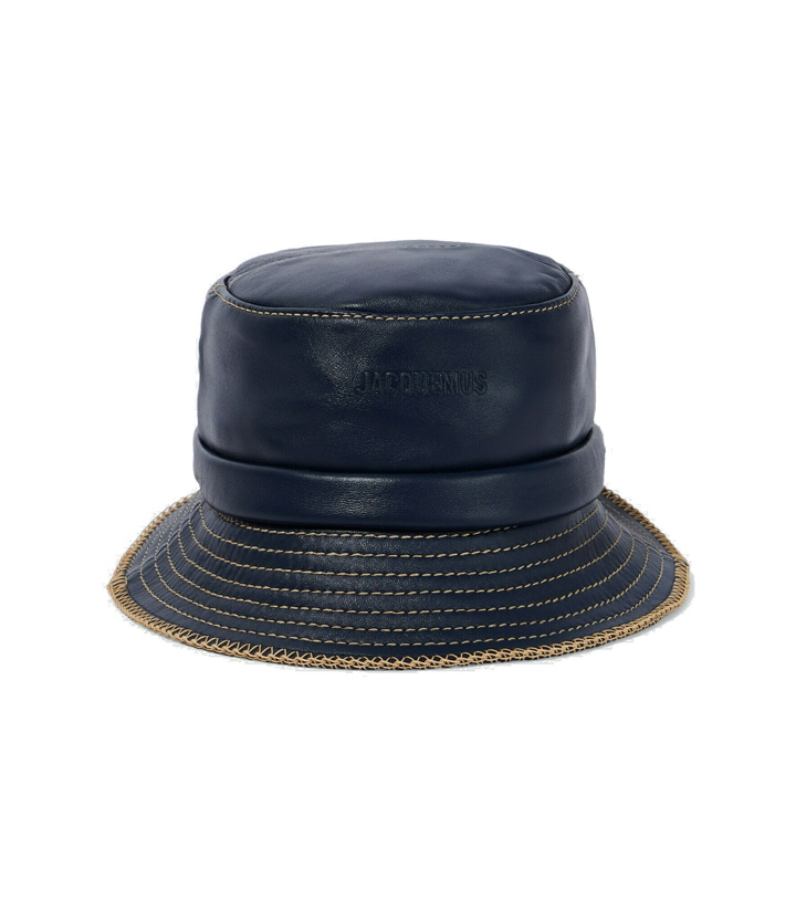 Photo: Jacquemus - Le Bob Mentalo leather bucket hat