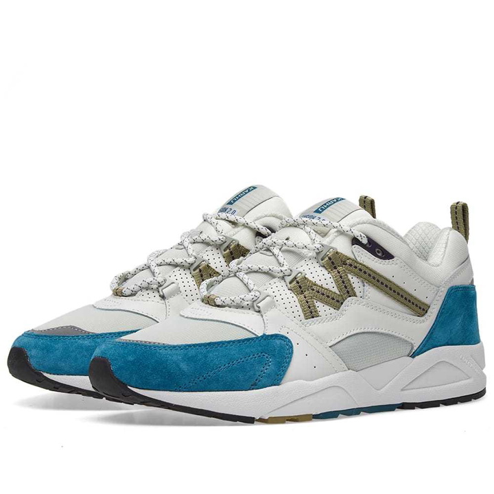 Photo: Karhu Fusion 2.0 White