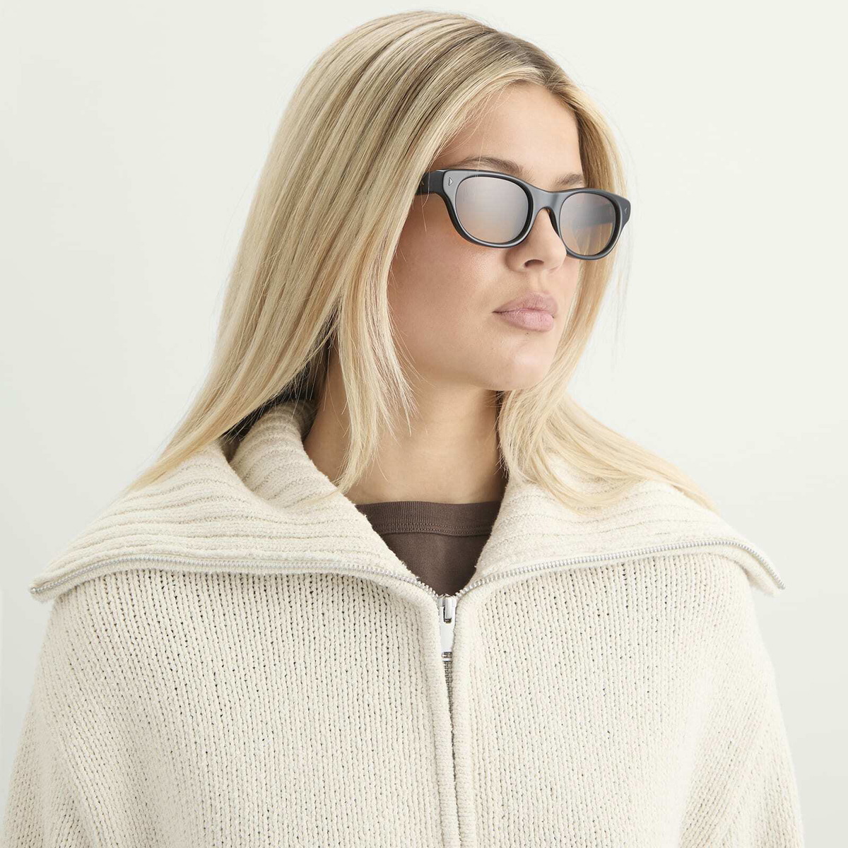 Prada Eyewear C08S Sunglasses in Black/Yellow Gradient Light Brown 