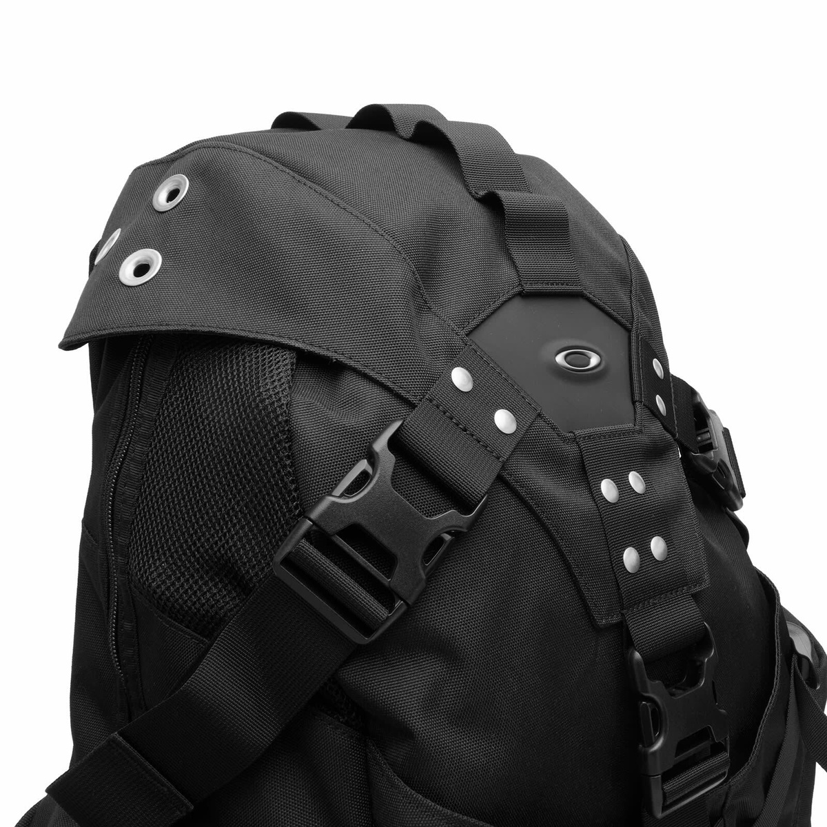 Oakley Icon RC Backpack in Blackout 