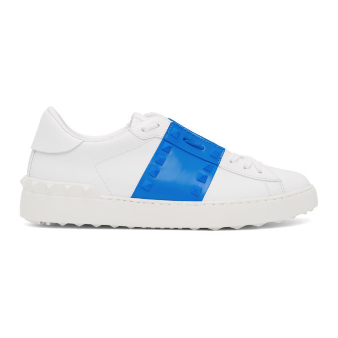 Photo: Valentino White and Blue Valentino Garavani Rockstud Untitled Sneakers