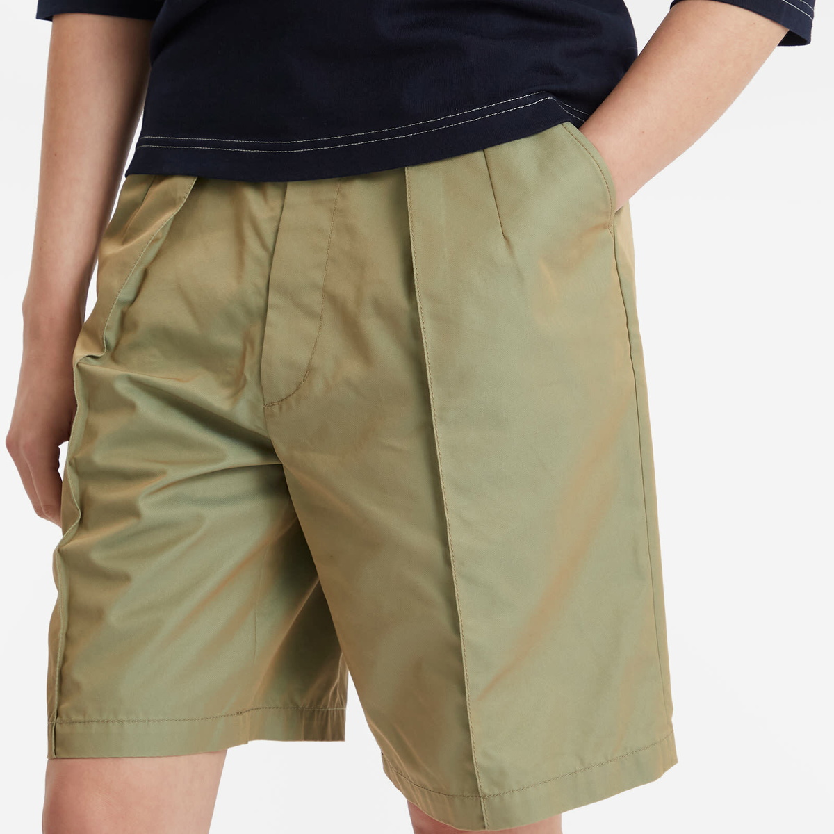 Beams Boy Women's Long Chamb Shorts in Olive