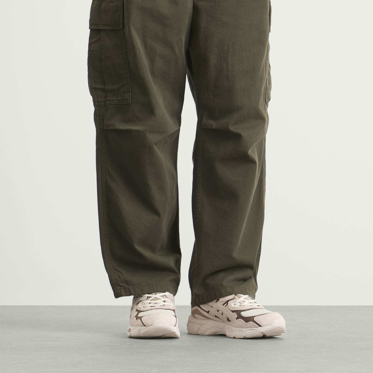 Asics Gel-Nyc Sneakers in Mineral Beige/Mineral Beige