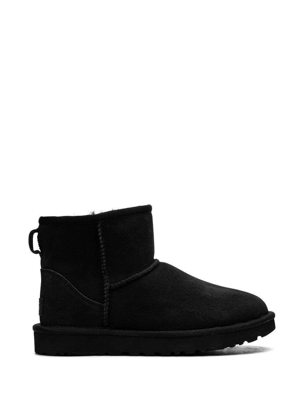 UGG AUSTRALIA - Classic Mini Ii Boots