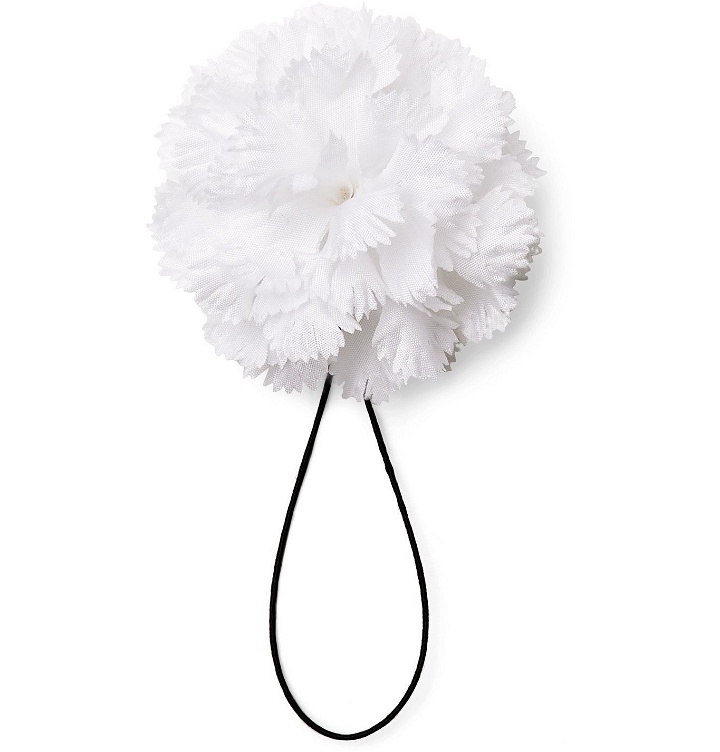 Photo: Maximilian Mogg - Silk Flower Boutonnière - White