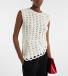 Loulou de Saison Saez asymmetric scalloped crochet top