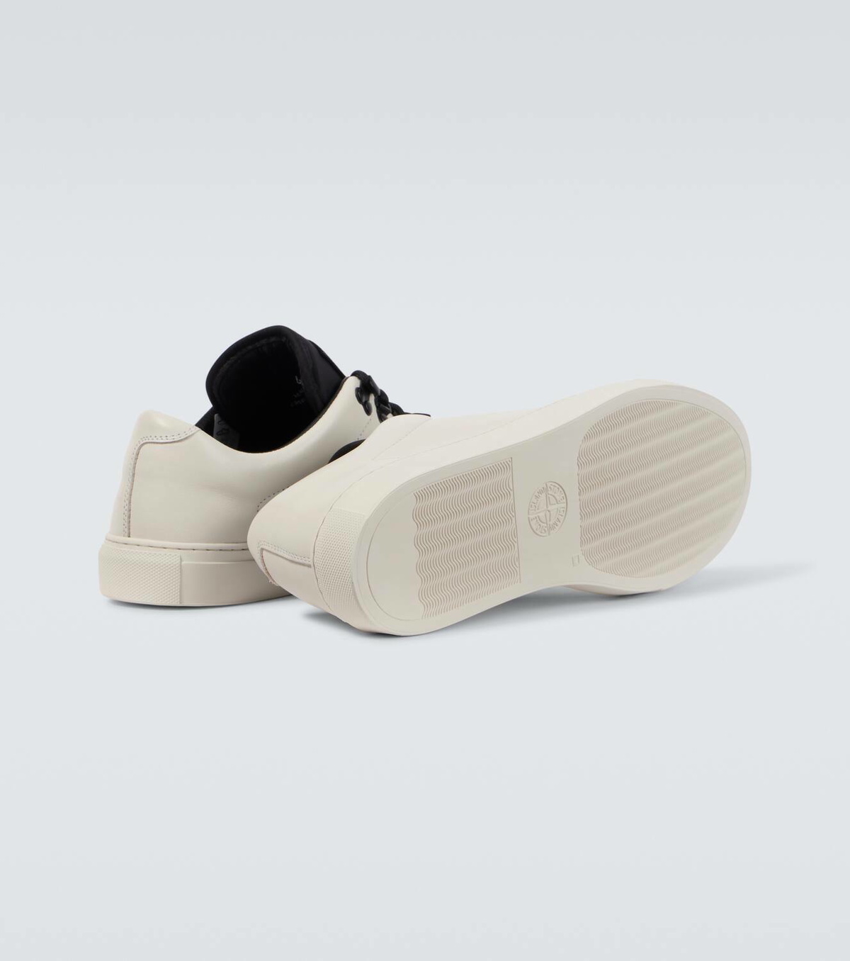 Stone Island S0101 leather sneakers