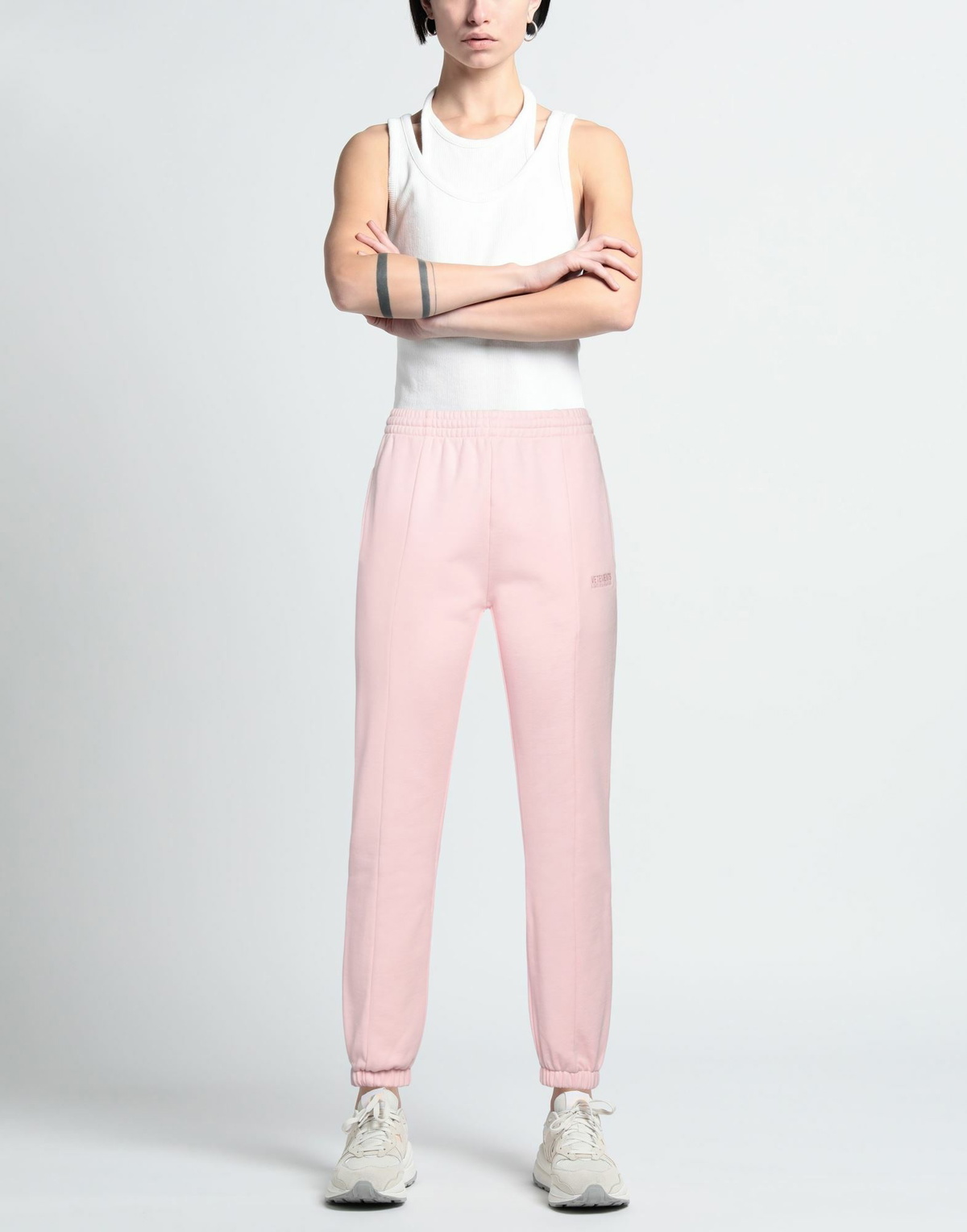 Vetements Womens Pants Light in Pink