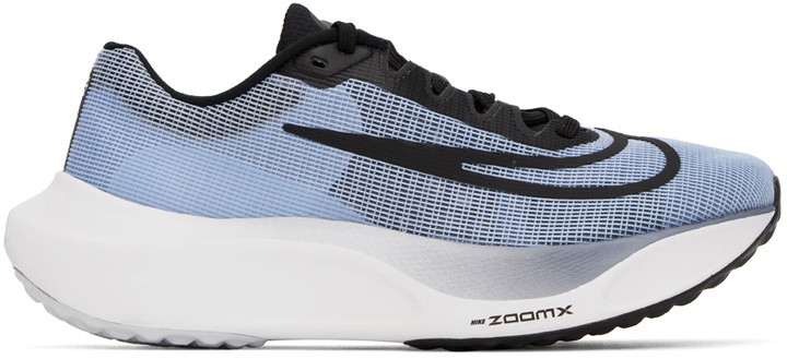 Photo: Nike Blue Zoom Fly 5 Sneakers