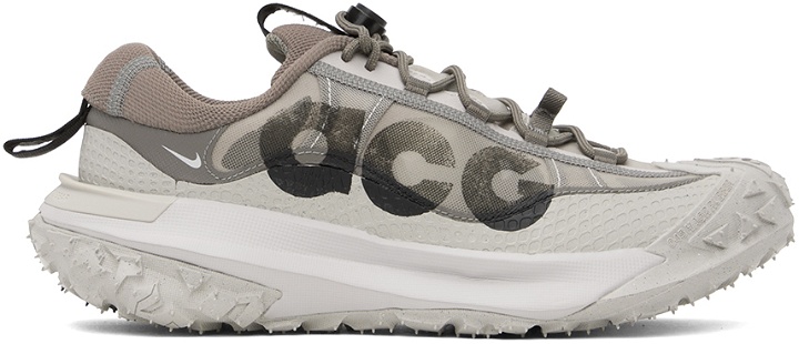 Photo: Nike Gray ACG Mountain Fly 2 Low Sneakers